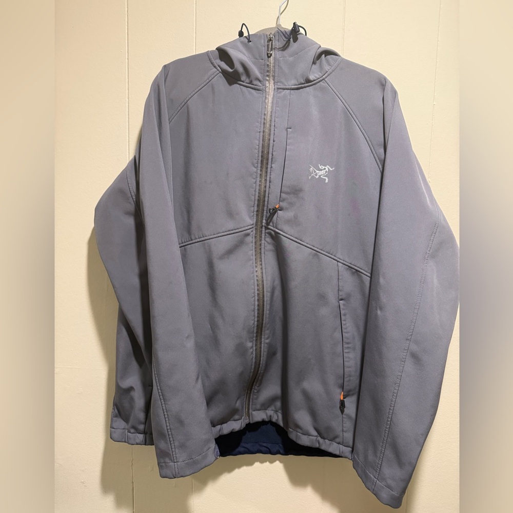 Arc'teryx Men's Gray Performance Jacket